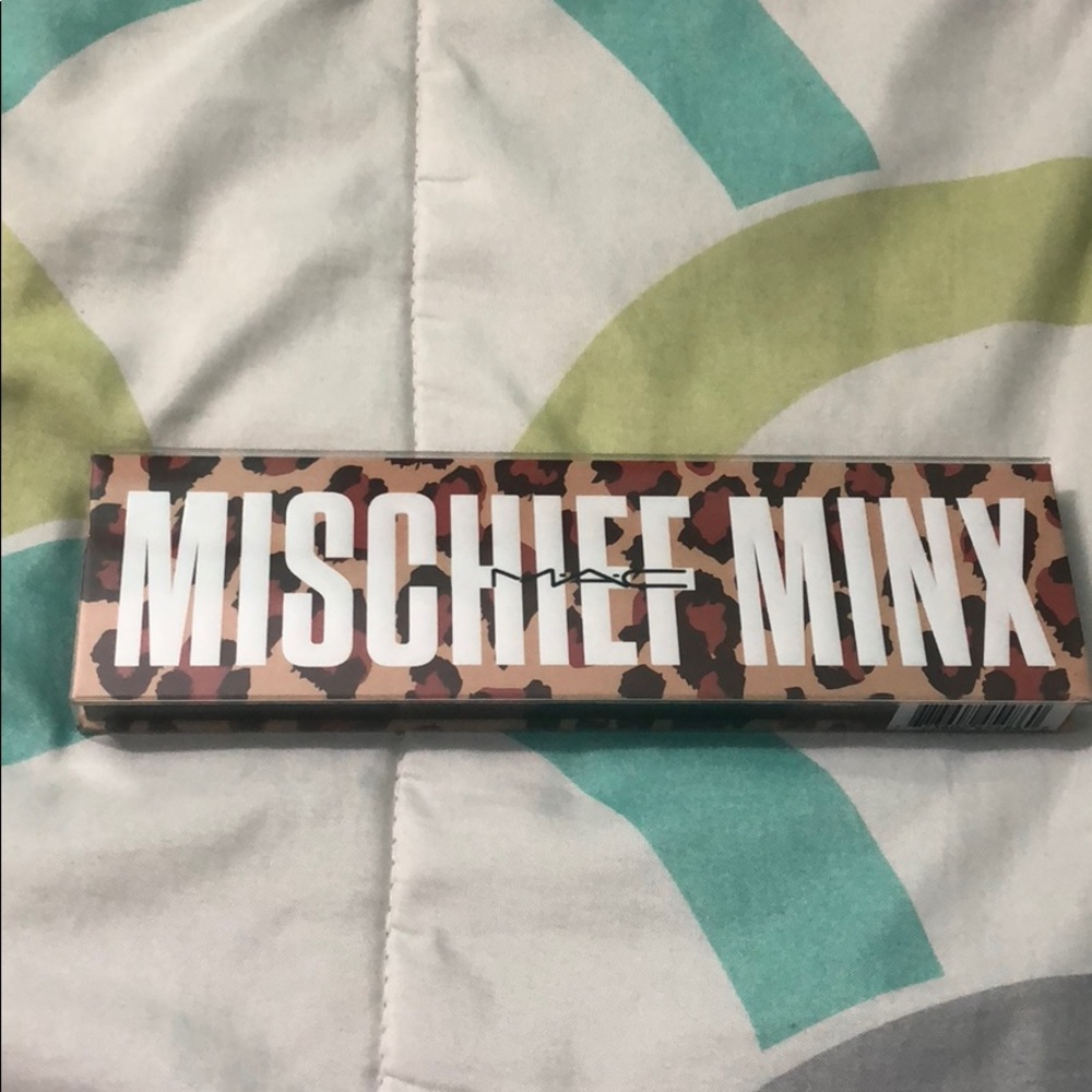 MAC Eyeshadow Pallete